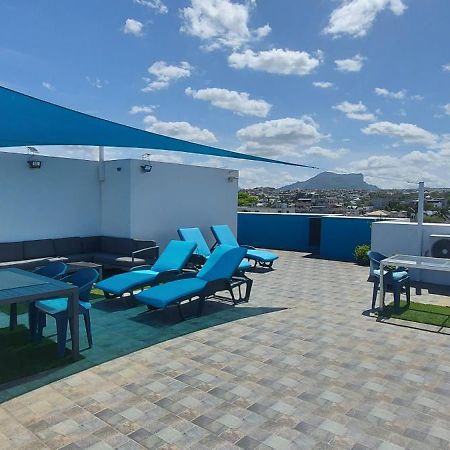 Flic En Flac Beach Penthouse Εξωτερικό φωτογραφία