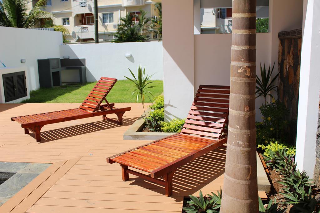 Flic En Flac Beach Penthouse Εξωτερικό φωτογραφία