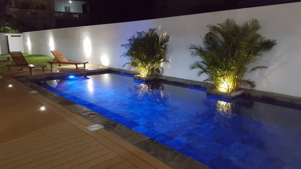 Flic En Flac Beach Penthouse Εξωτερικό φωτογραφία